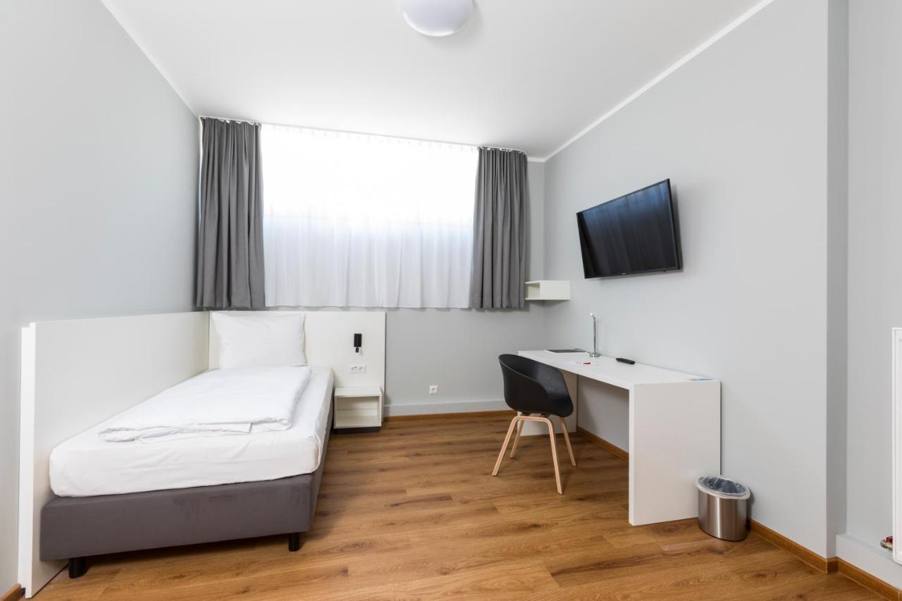 Mk Monteurzimmer Eschborn Exteriör bild