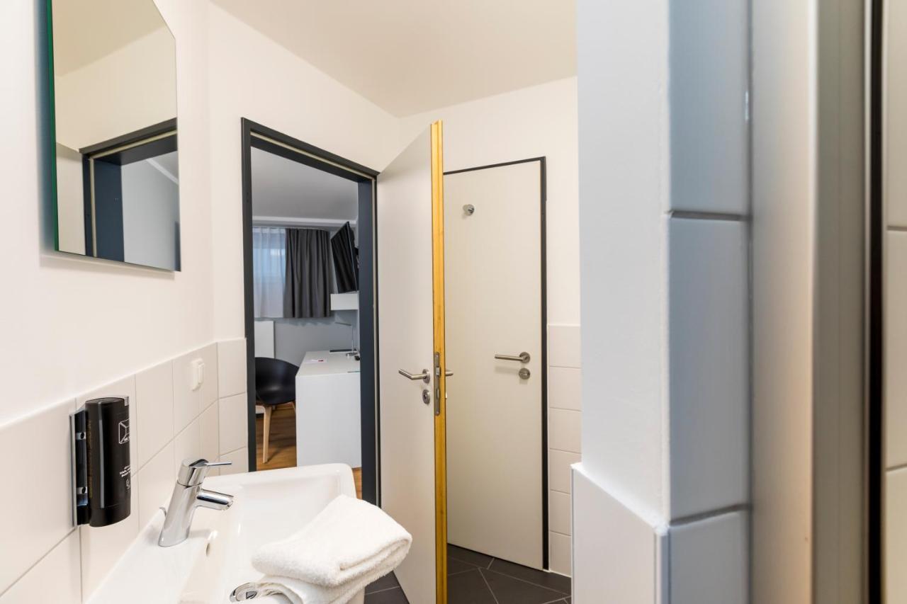 Mk Monteurzimmer Eschborn Exteriör bild